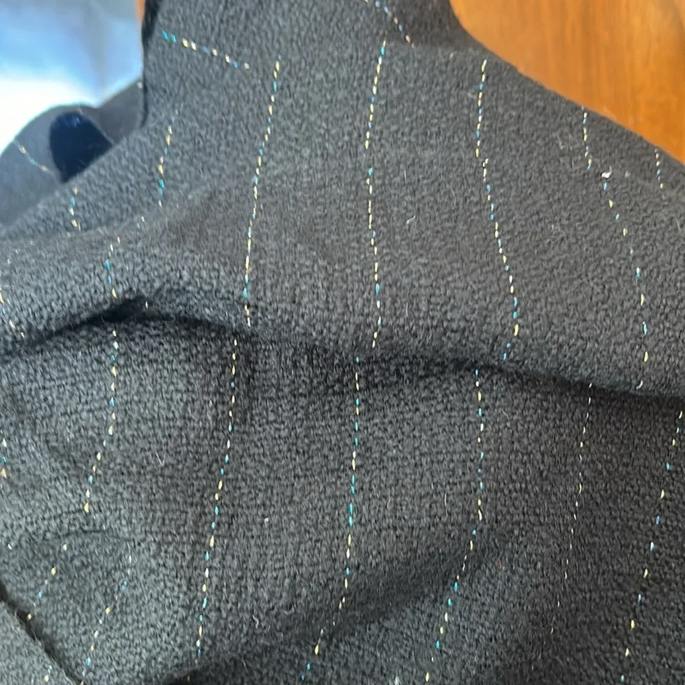 Vintage 100% Wool Scarf - Picture 2 of 5